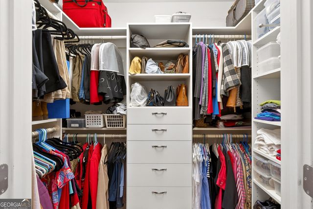 2795 Peachtree Road NE 1406, Atlanta, GA 30305