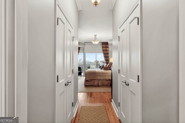 2795 Peachtree Road NE 1406, Atlanta, GA 30305