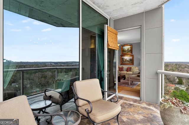 2795 Peachtree Road NE 1406, Atlanta, GA 30305