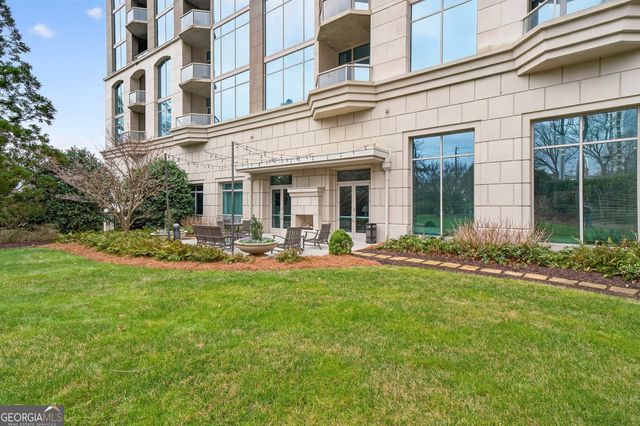 2795 Peachtree Road NE 1406, Atlanta, GA 30305