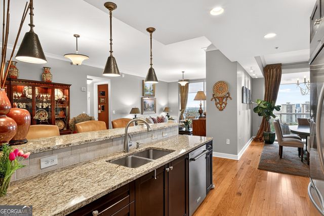 2795 Peachtree Road NE 1406, Atlanta, GA 30305