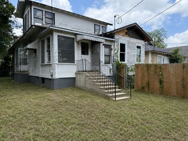 425 Columbia Street, Shreveport, LA 71104