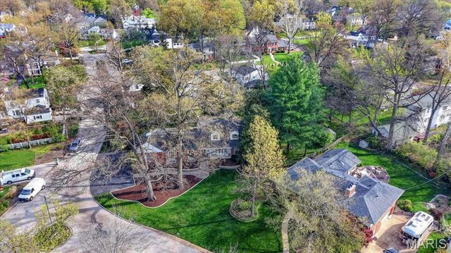 326 Luther Lane, Glendale, MO 63122