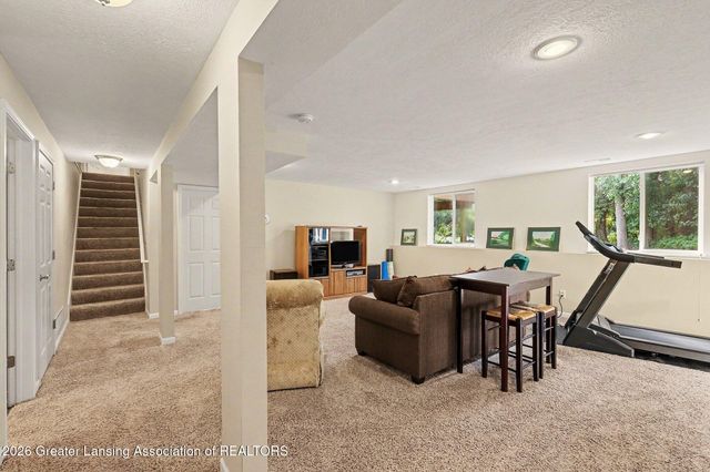 2097 Isaac Lane, East Lansing, MI 48823