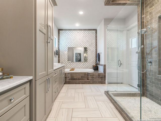 4020 Luz Del Faro, San Antonio, TX 78261