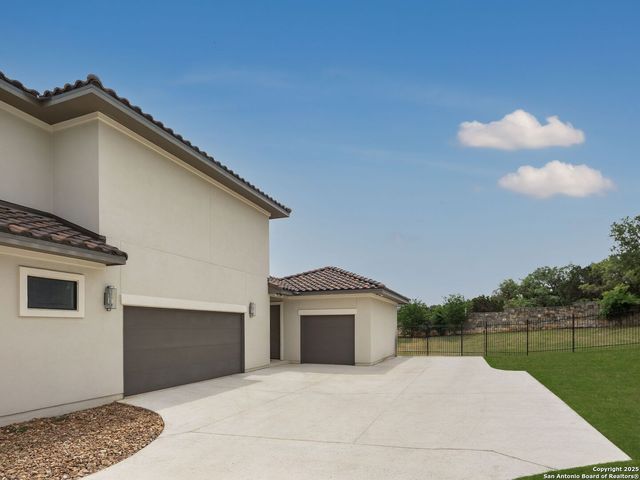 4020 Luz Del Faro, San Antonio, TX 78261