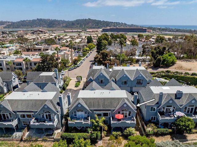 866 Del Mar Downs, San Diego, CA 92075