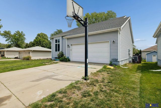 2508 SW 15th Street, Lincoln, NE 68522