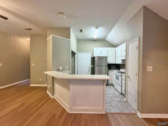 105 Sugarwood Court, Madison, AL 35758