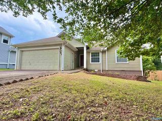 105 Sugarwood Court, Madison, AL 35758