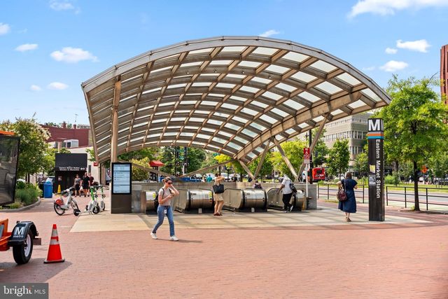 131 11 ST NE #3, Washington, DC 20002