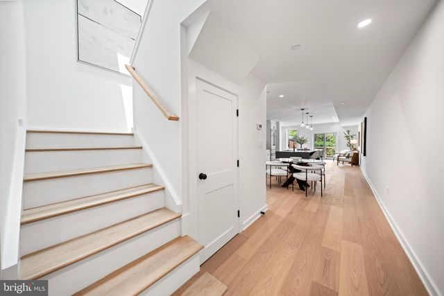 131 11 ST NE #3, Washington, DC 20002