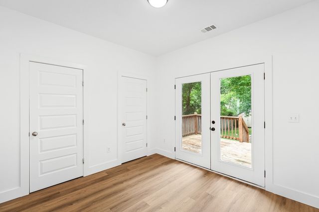 530 Raymond St, Nashville, TN 37211