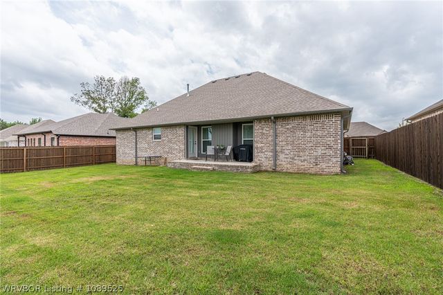 8323 Mclaren Drive, Fort Smith, AR 72916