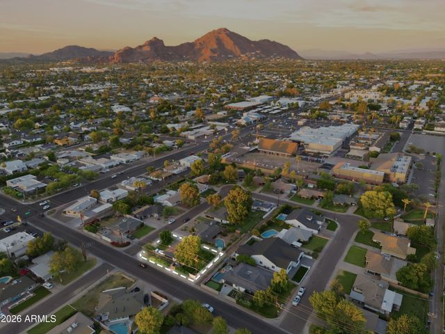3801 E AMELIA Avenue, Phoenix, AZ 85018