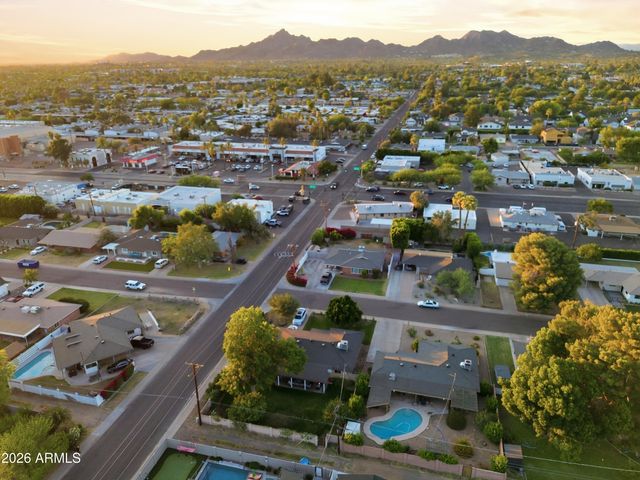 3801 E AMELIA Avenue, Phoenix, AZ 85018