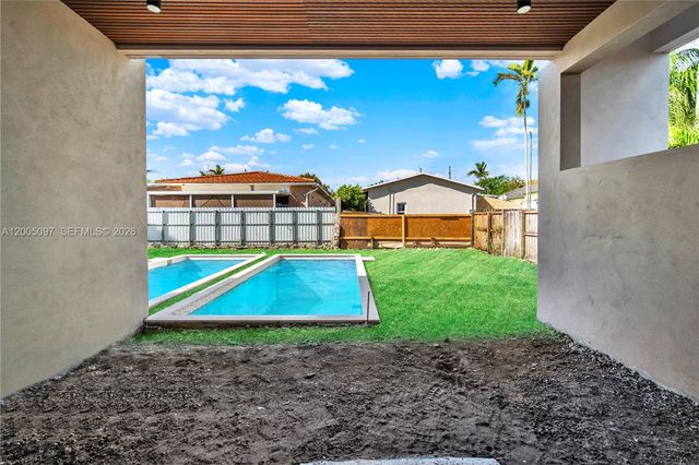 1501 SW 21 St, Miami, FL 33145