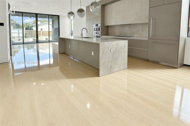 1501 SW 21 St, Miami, FL 33145