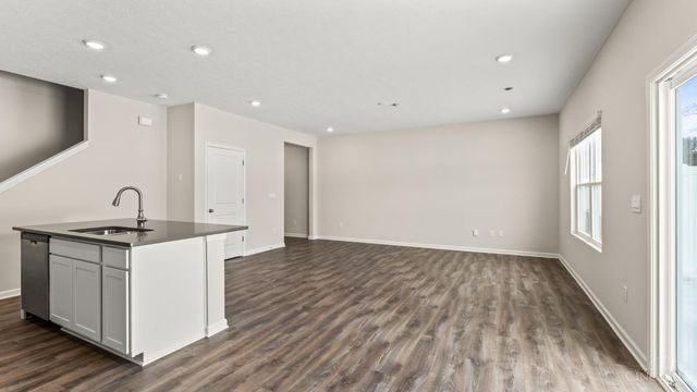 1880 Vista Lake Drive, Goshen Twp, OH 45122