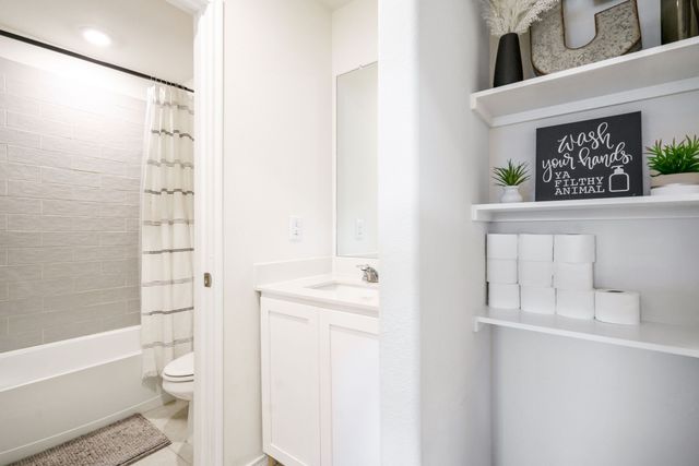 653 Bunker Hill Road, Fate, TX 75189