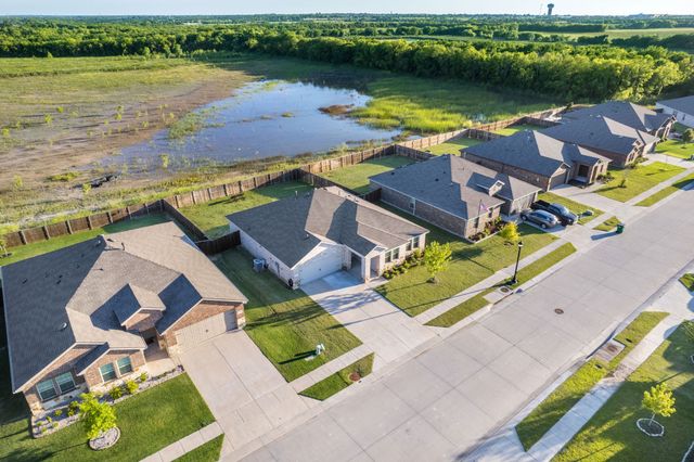 653 Bunker Hill Road, Fate, TX 75189