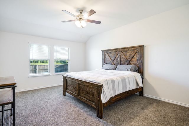 653 Bunker Hill Road, Fate, TX 75189