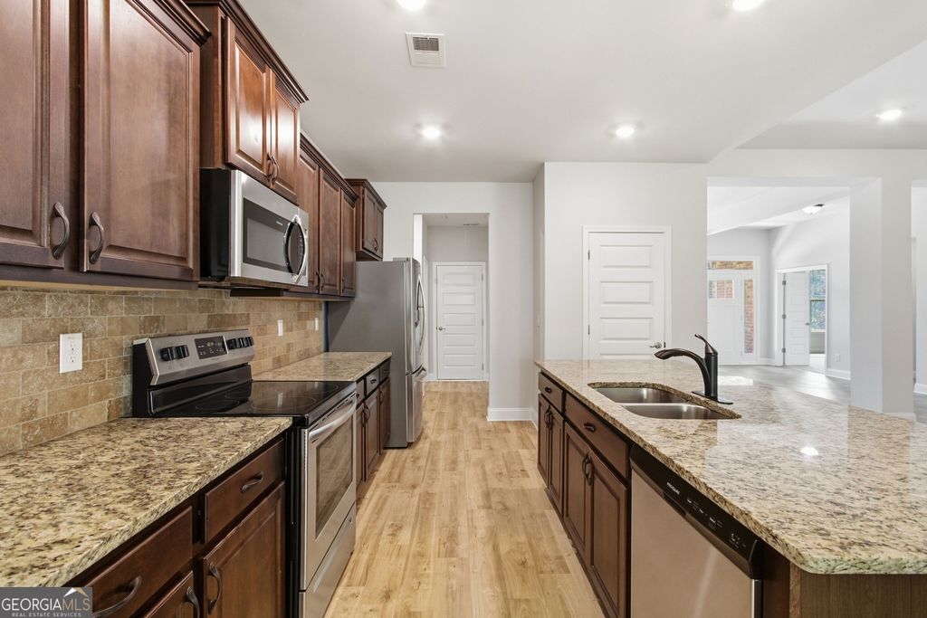 403 Bramlett Ridge Drive, Dallas, GA 30157 — photo 2