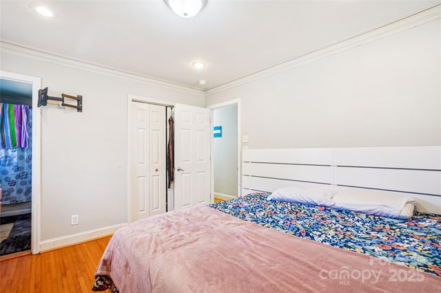 7459 Elwood Drive, Charlotte, NC 28227