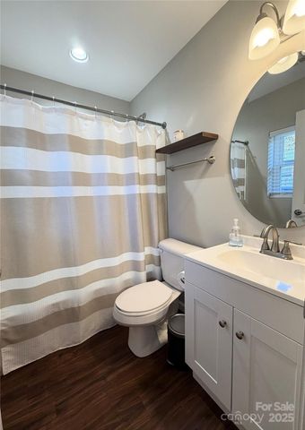 7459 Elwood Drive, Charlotte, NC 28227