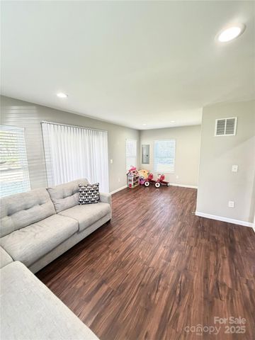 7459 Elwood Drive, Charlotte, NC 28227