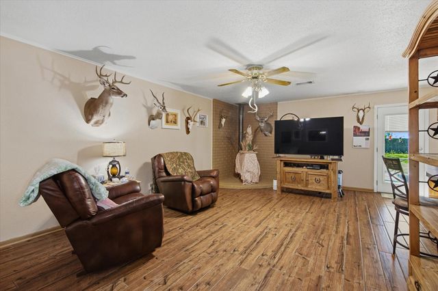 125 County Road 4010, Dayton, TX 77535