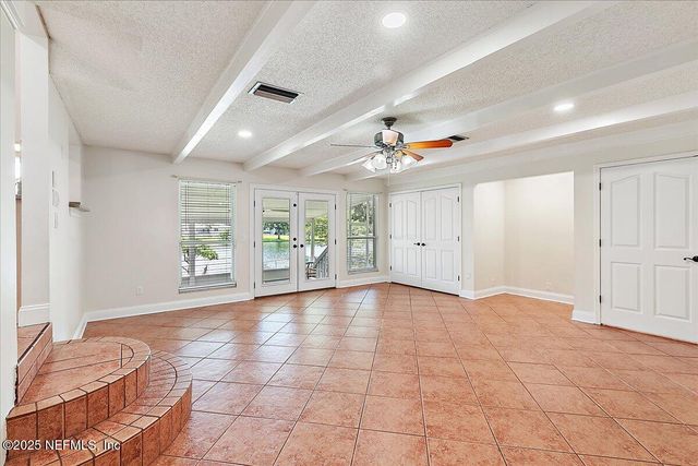 777 ARTHUR MOORE Drive, Green Cove Springs, FL 32043