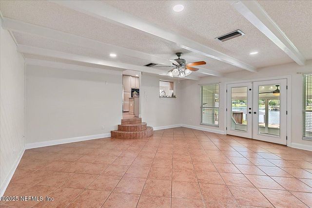 777 ARTHUR MOORE Drive, Green Cove Springs, FL 32043