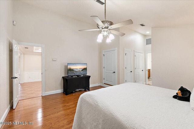 777 ARTHUR MOORE Drive, Green Cove Springs, FL 32043