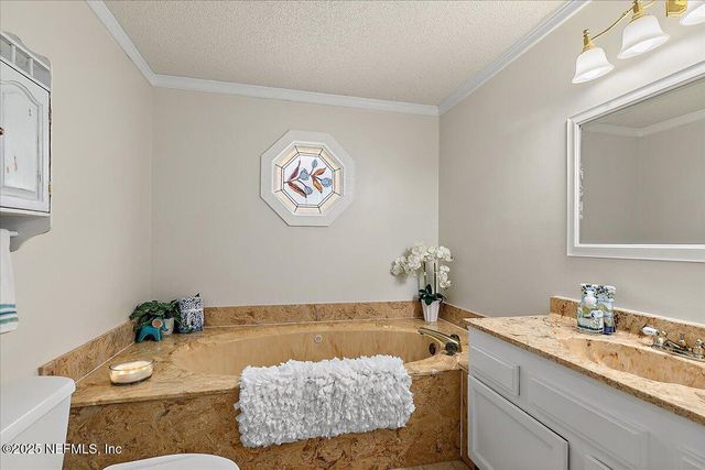 777 ARTHUR MOORE Drive, Green Cove Springs, FL 32043