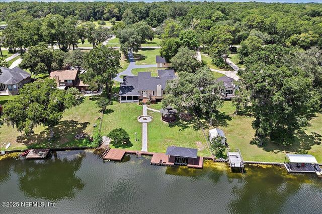 777 ARTHUR MOORE Drive, Green Cove Springs, FL 32043