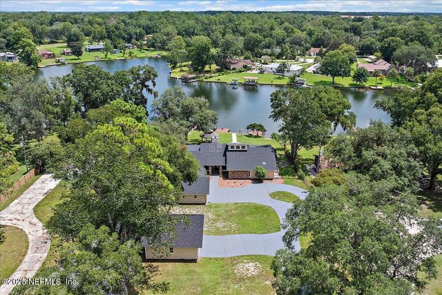 777 ARTHUR MOORE Drive, Green Cove Springs, FL 32043