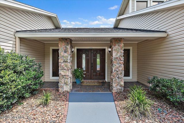 777 ARTHUR MOORE Drive, Green Cove Springs, FL 32043