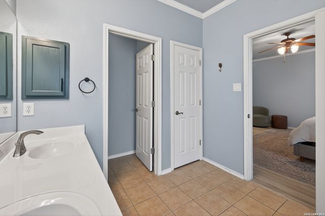 2557 Sir Barton Bay, Schertz, TX 78108