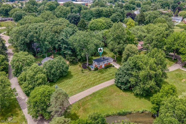 145 Brookdell Drive NW, North Canton, OH 44720