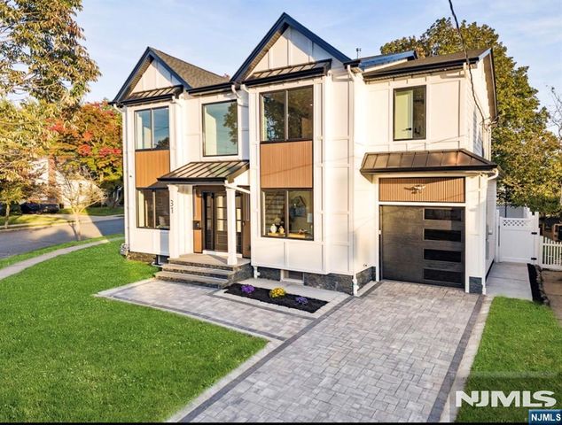 31 Barnsdale Road, Clifton, NJ 07013
