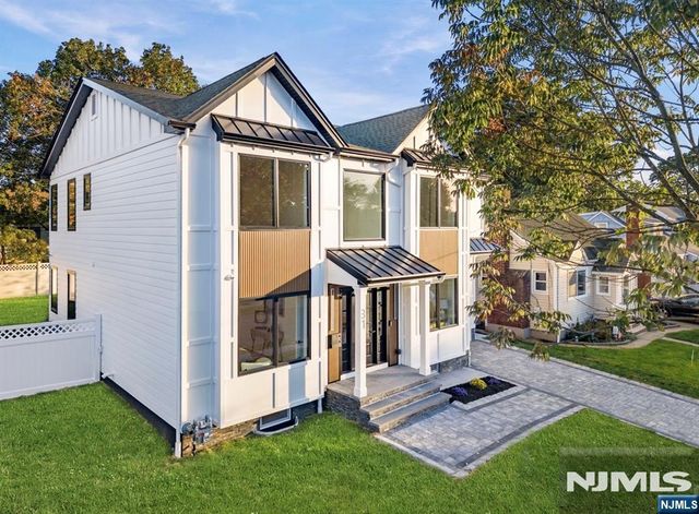 31 Barnsdale Road, Clifton, NJ 07013