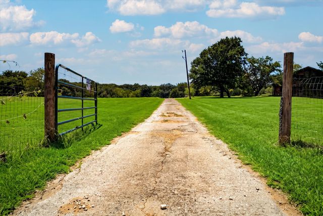 4571 Running Branch, Aubrey, TX 76227