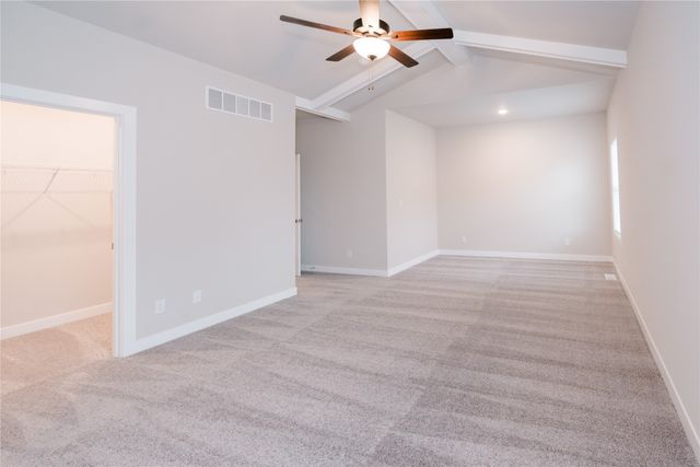 757 E 23rd Street N, Newton, IA 50208