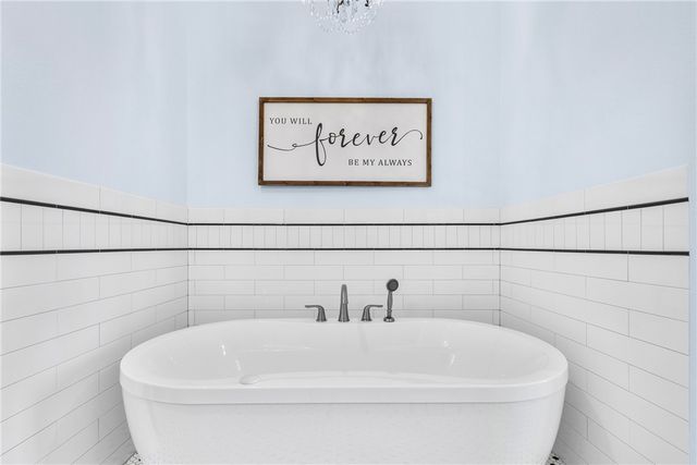 1694 Henry Prairie Road, Franklin, TX 77856