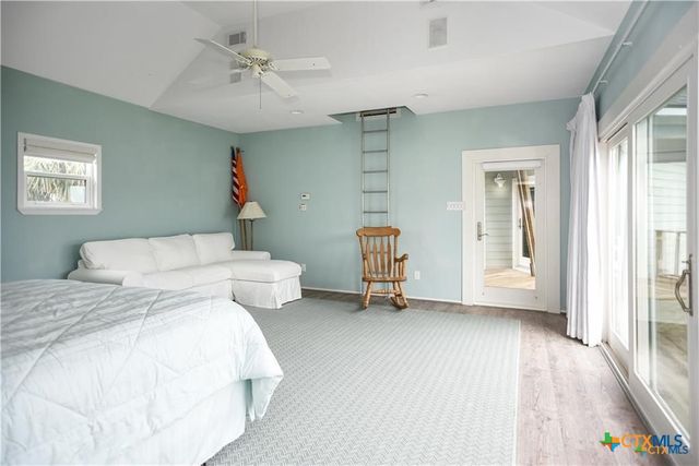 870 County Road 307, Port Lavaca, TX 77979