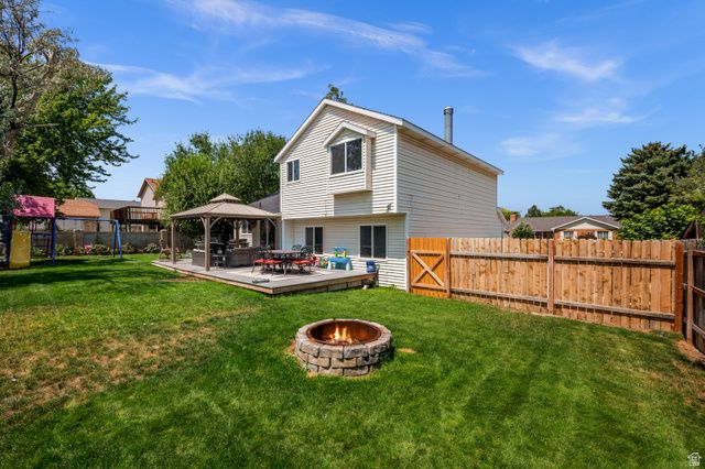 3947 W DONALBAIN ST, South Jordan, UT 84009
