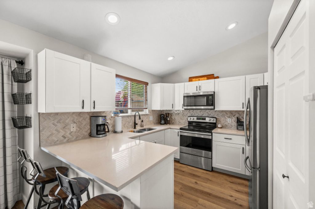 3947 W DONALBAIN ST, South Jordan, UT 84009 — photo 5