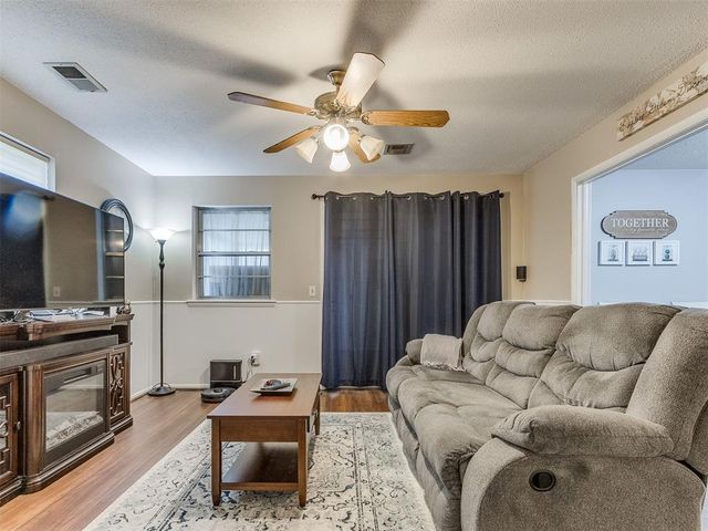 4437 NW 11th Terrace, Oklahoma City, OK 73107