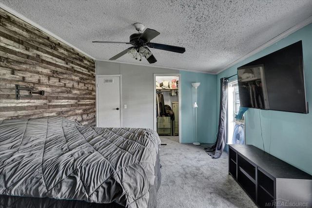 57561 Meadow Drive, New Haven, MI 48048